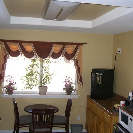 Budget Inn ארטסיה מראה חיצוני תמונה